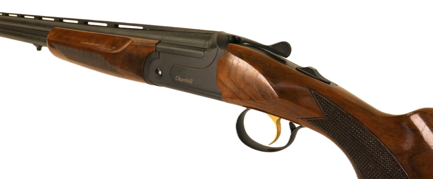 AKKAR Schrotflinte, hölzerner Schaft.