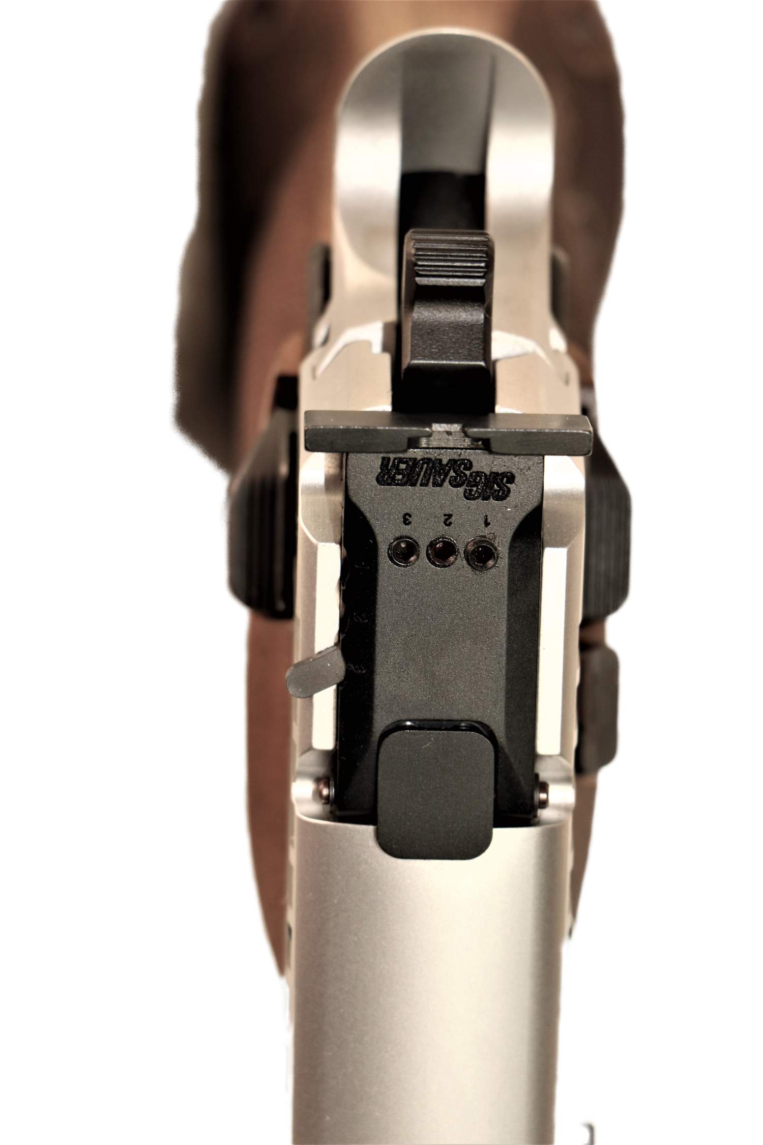 SIG SAUER Pistole, Holzgriff, Silber.