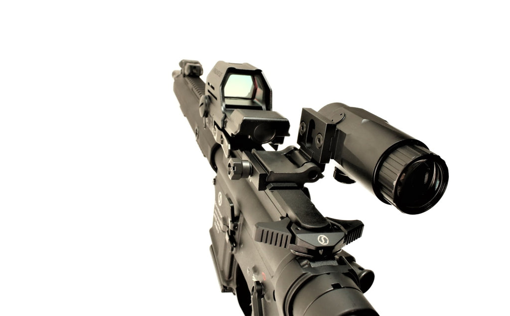 Schmeisser Gewehr, schwarz, seitliche Ansicht.