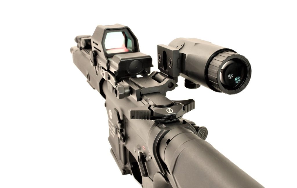 Schmeisser Gewehr, schwarz, taktisch, kompakt.