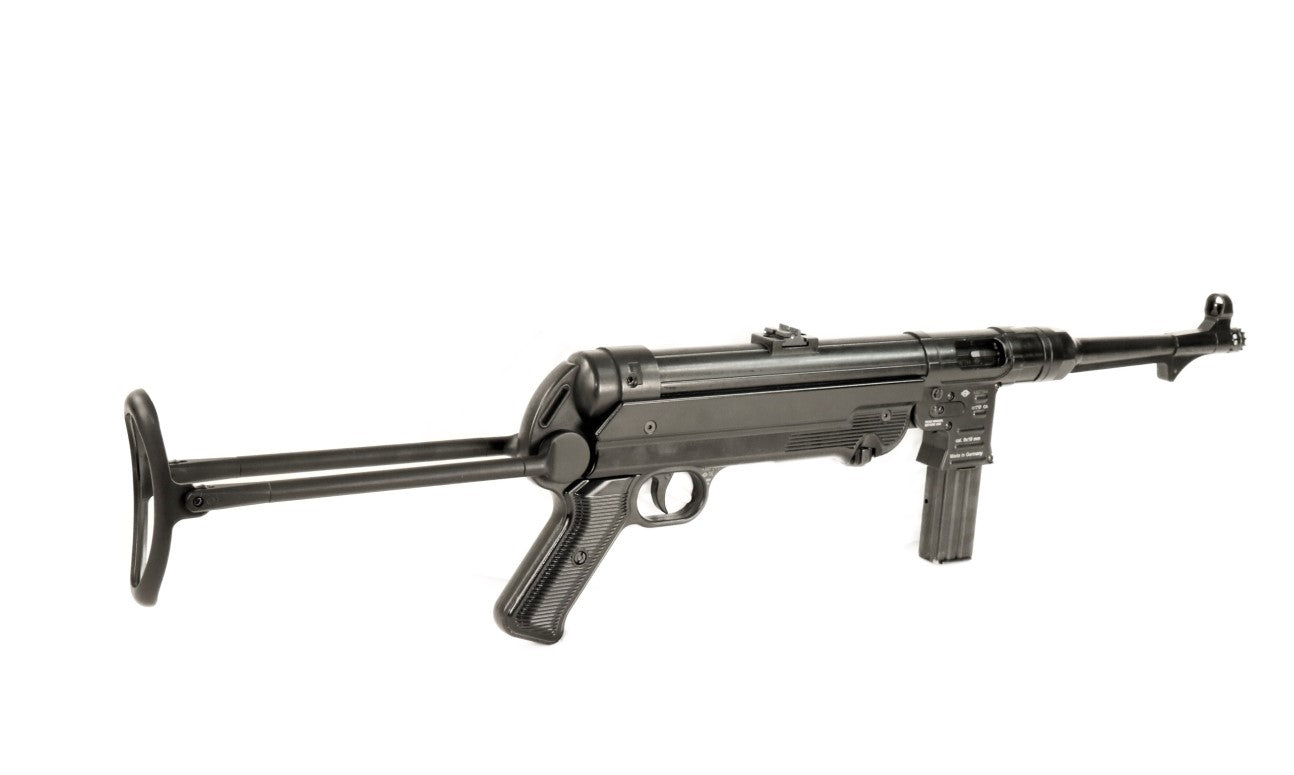 GSG Gewehr, schwarz, seitliche Ansicht.