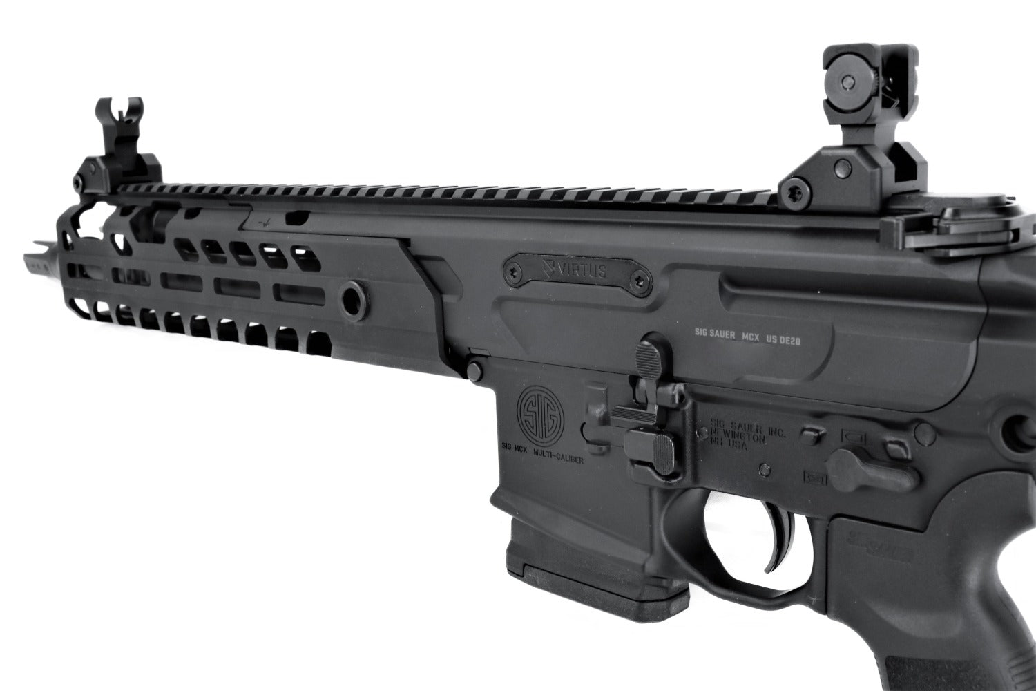 SIG SAUER Gewehr, schwarz, seitlich.
