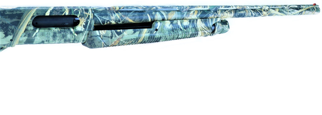 Benelli Gewehr mit Tarnmuster.