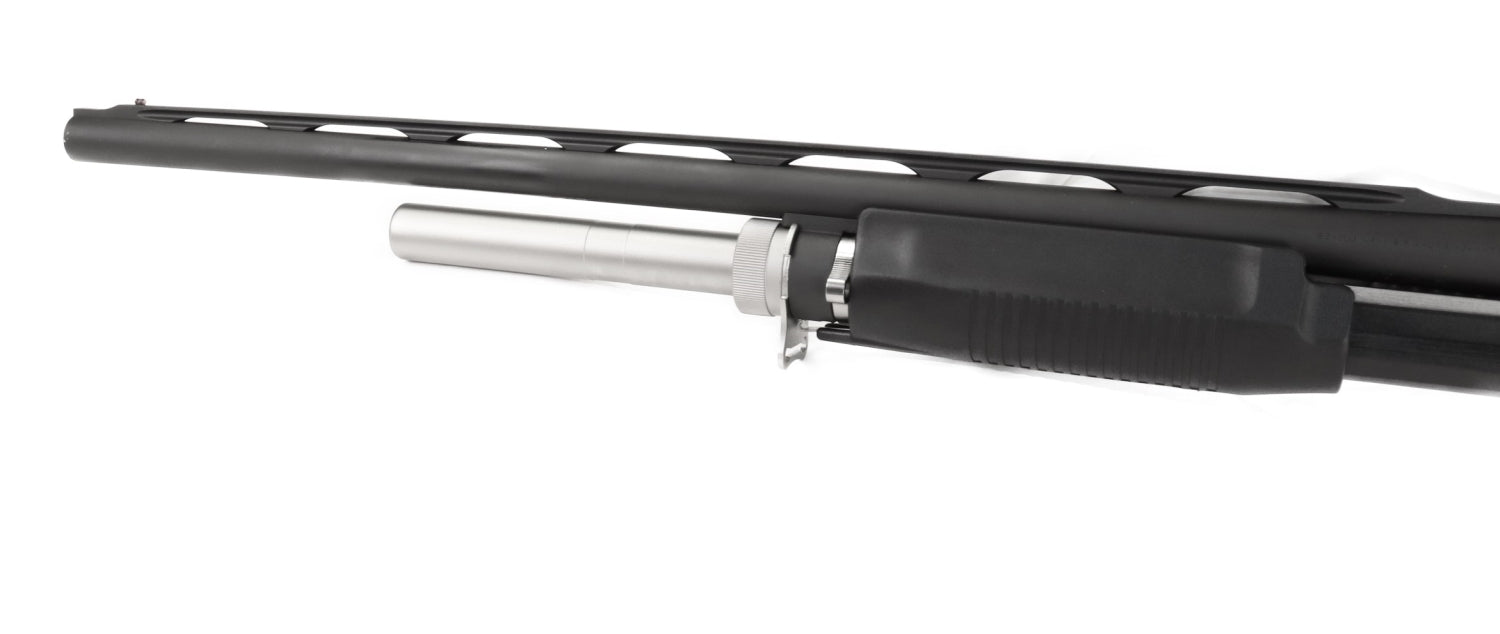 Benelli Schrotflinte, schwarzer Schaft.