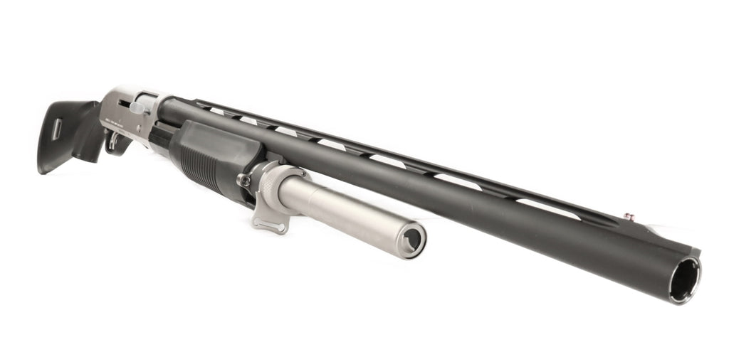 Benelli Schrotflinte, schwarzer Schaft.