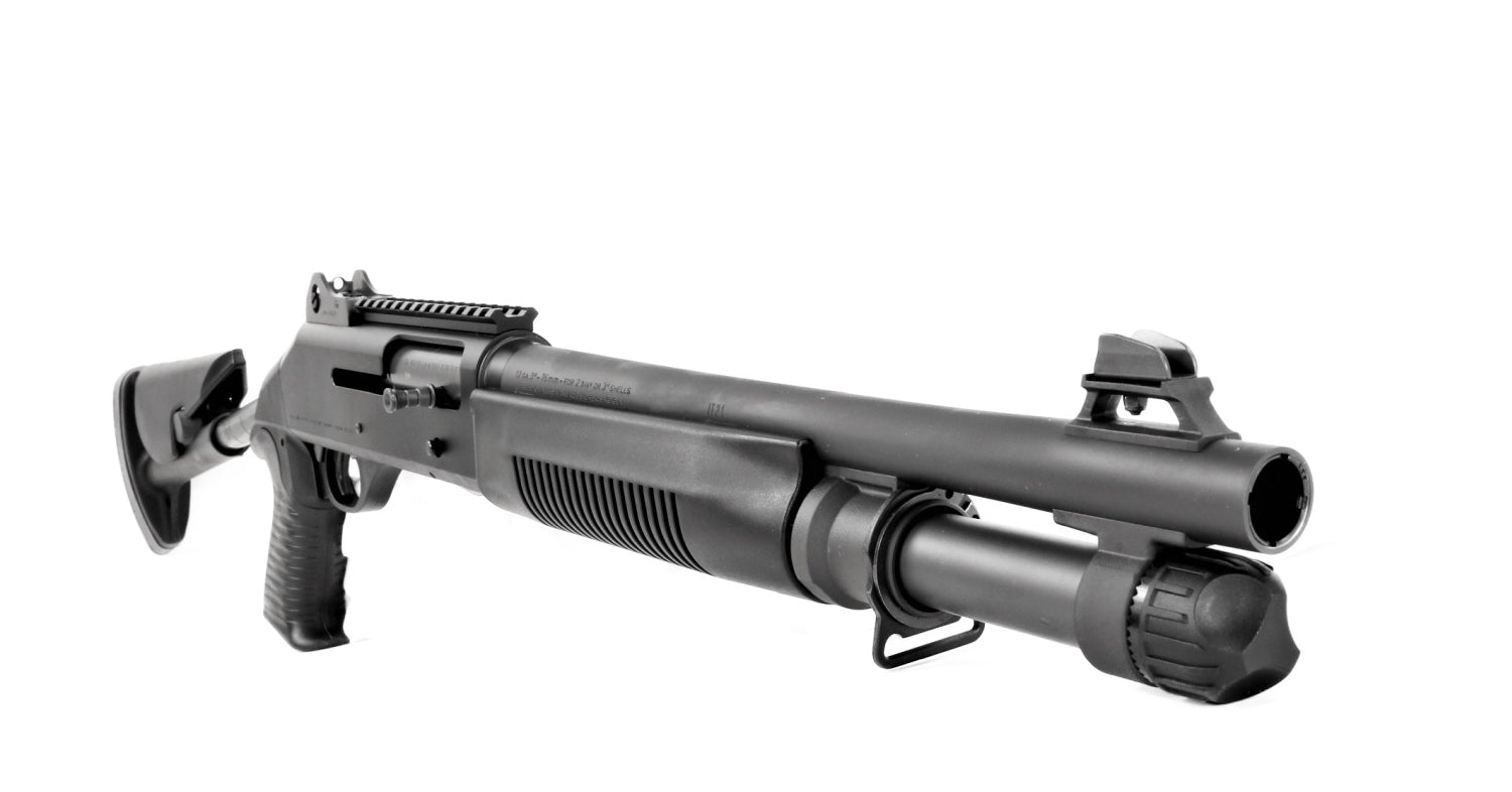 Benelli Schrotflinte mit Pistolengriff.