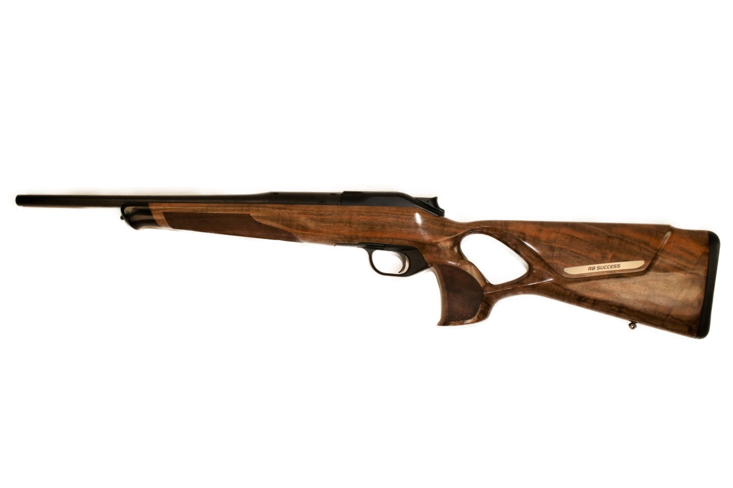Blaser Jagdgewehr mit Holzschaft.