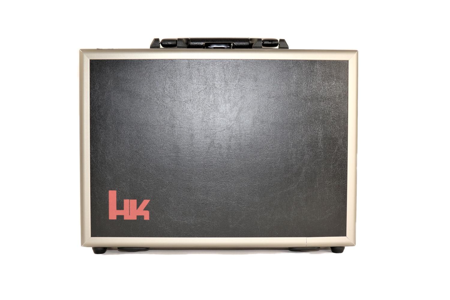 Heckler & Koch Pistole, schwarz.