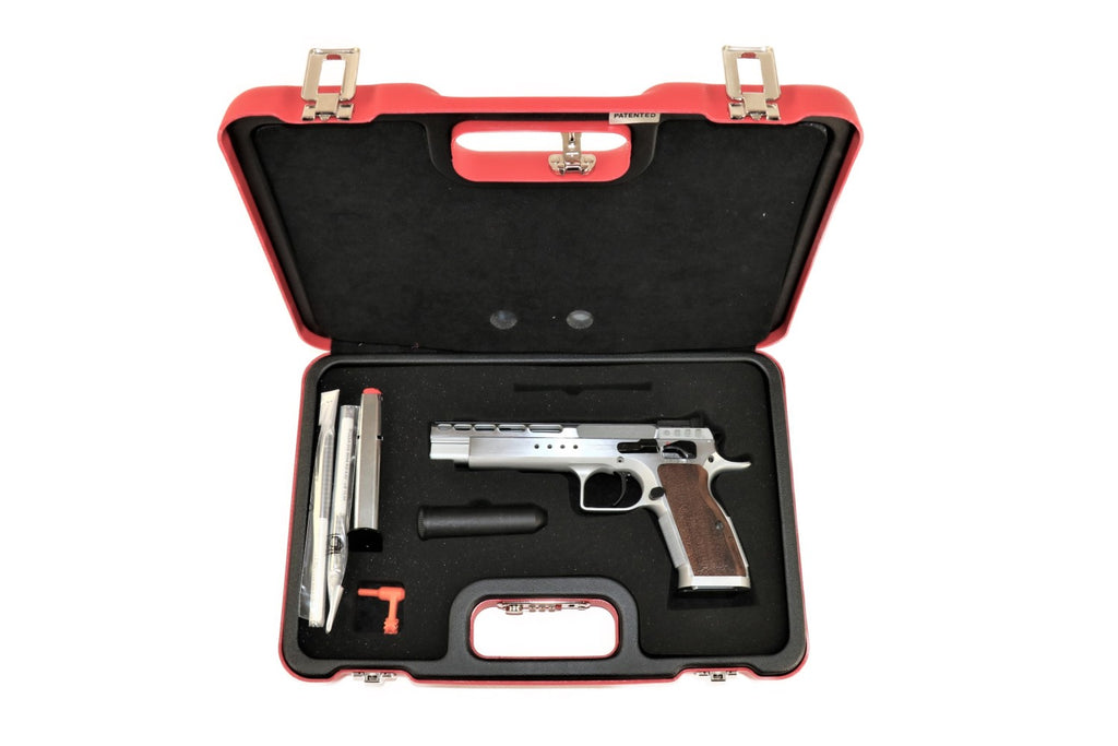 Tanfoglio Pistole mit Lüftungsschlitzen.