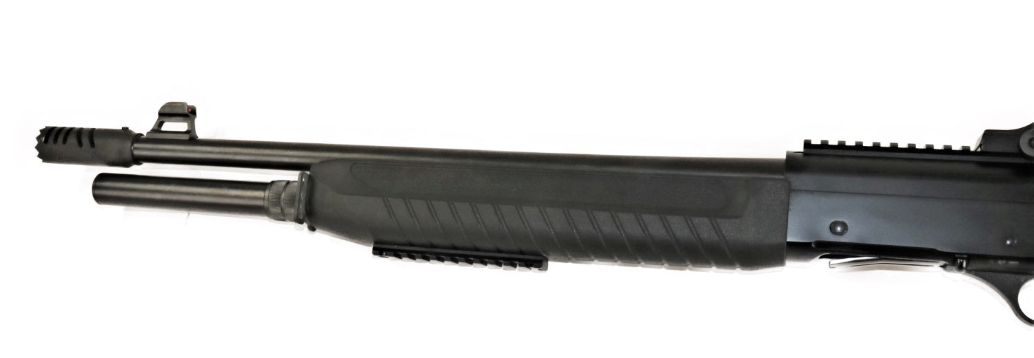 FABARM Schrotflinte, schwarzes Gewehr.