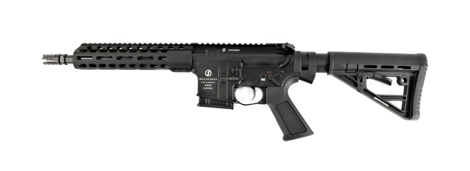 Schmeisser Gewehr, schwarz, seitliche Ansicht.