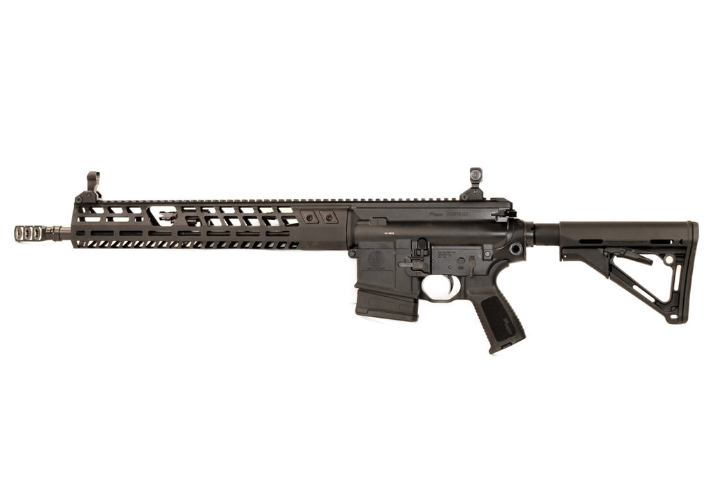 SIG SAUER Gewehr, schwarz, seitlich.