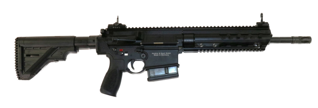 Heckler & Koch Gewehr seitlich.