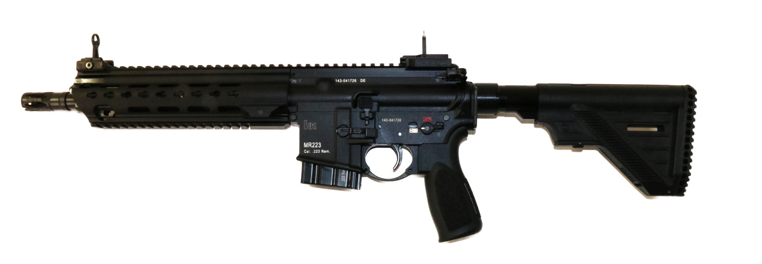 Heckler & Koch Gewehr seitlich.