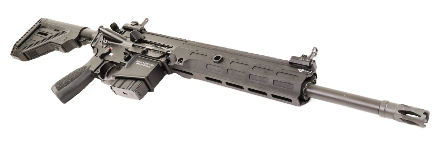 Heckler & Koch Gewehr, schwarz.