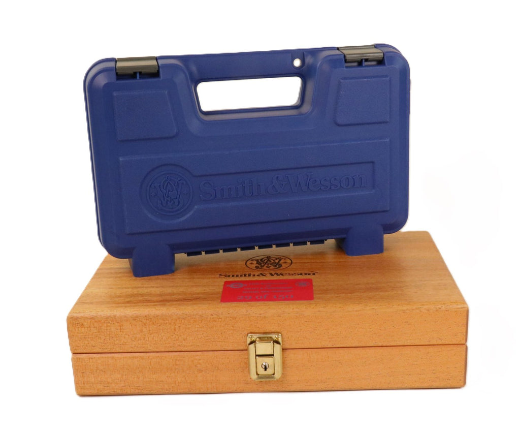 Smith & Wesson Revolver, rot.