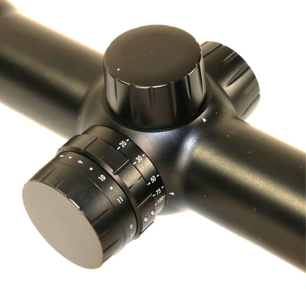 Steiner Zielfernrohr auf Verpackung.