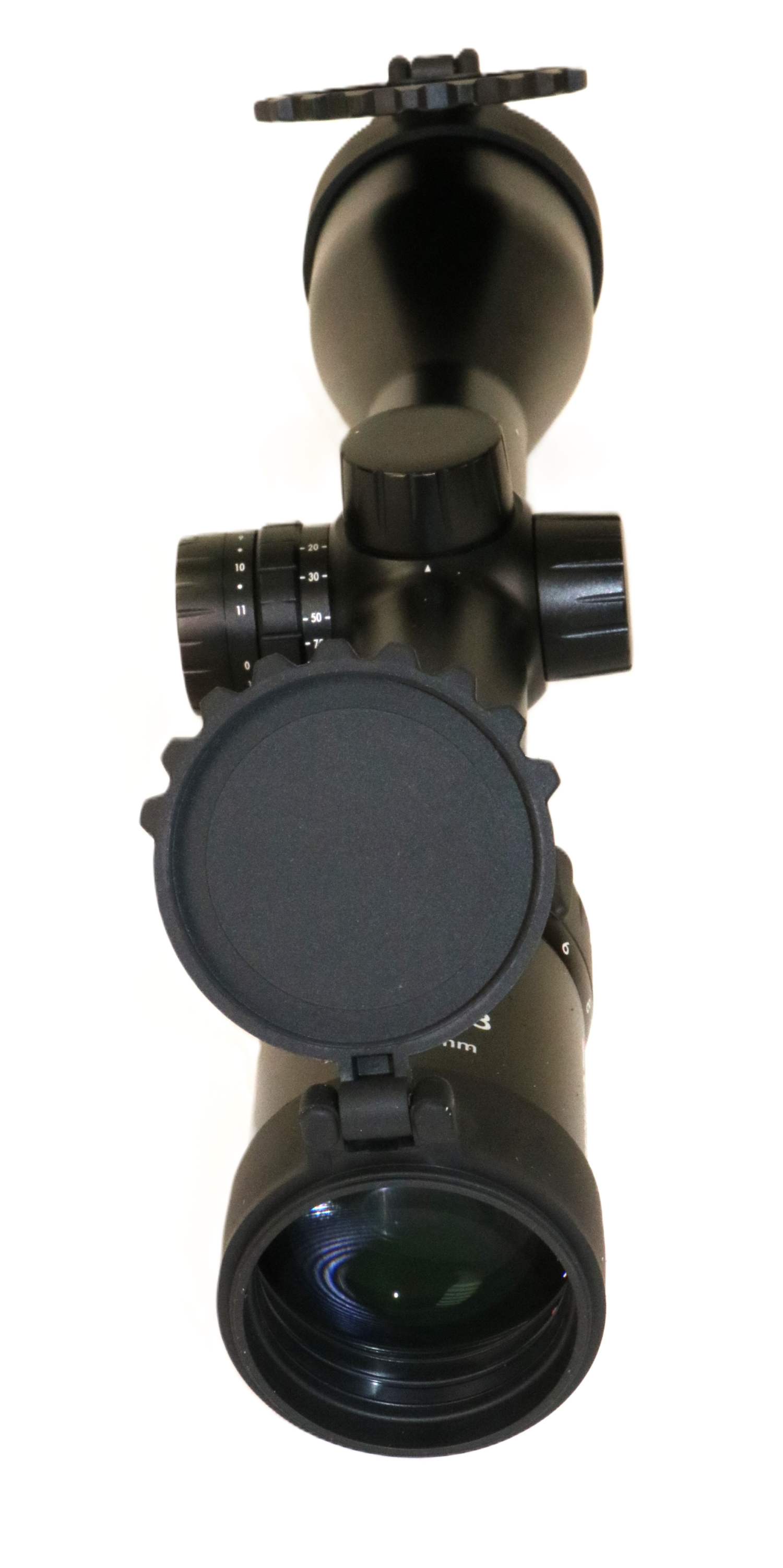 Steiner Zielfernrohr auf Verpackung.