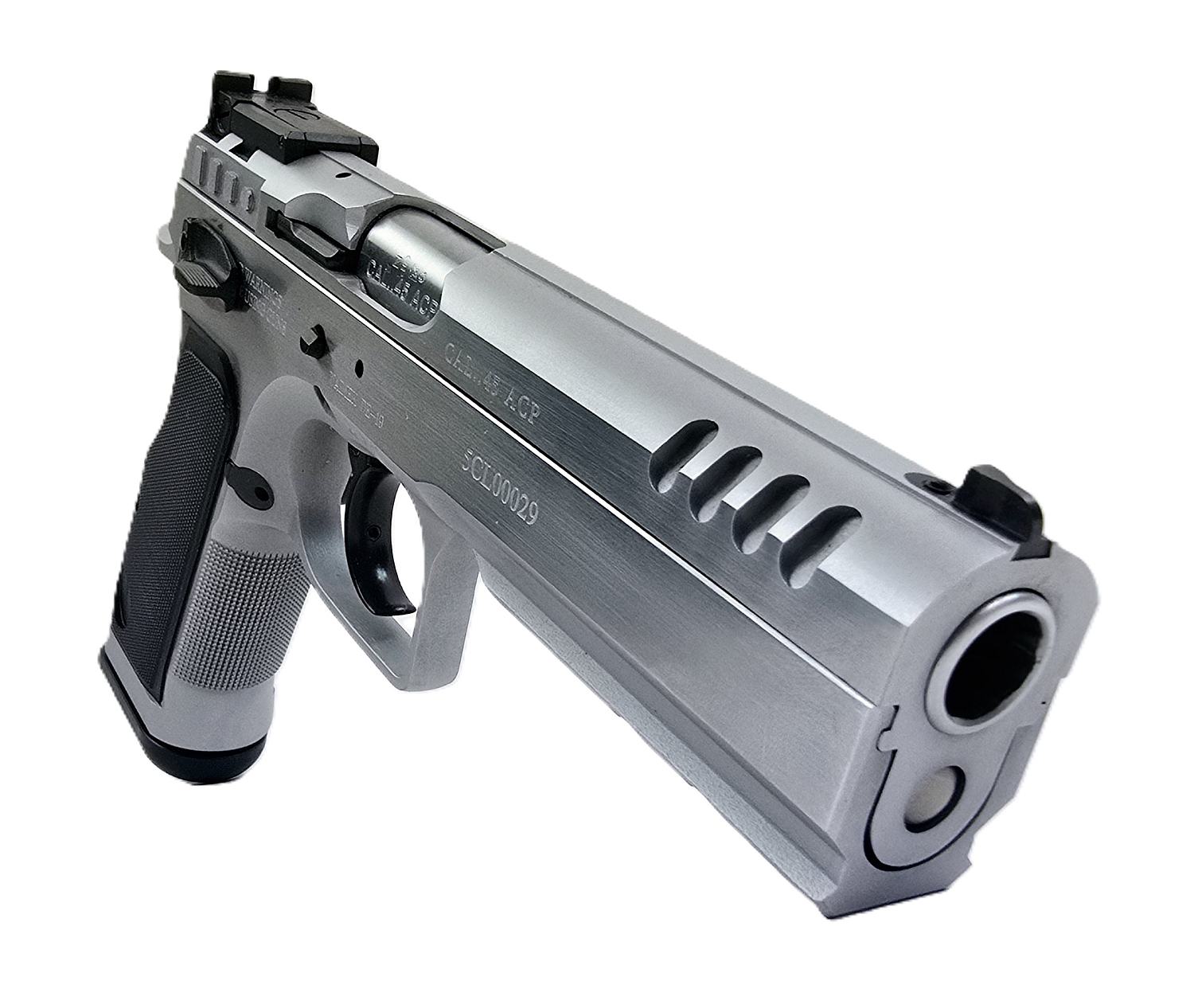 Tanfoglio Pistolen in Koffern.