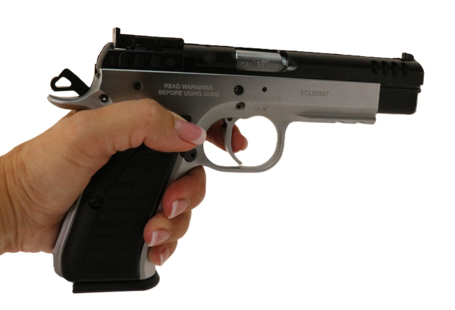 Tanfoglio Pistole in rotem Koffer.