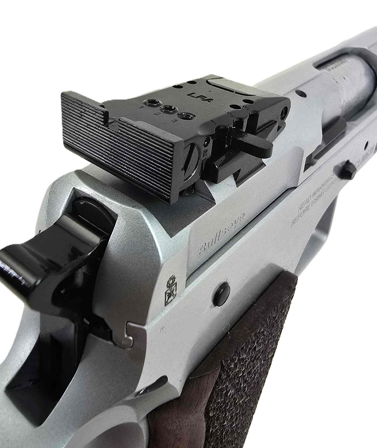 Roter Tanfoglio-Waffenkoffer, geschlossen.