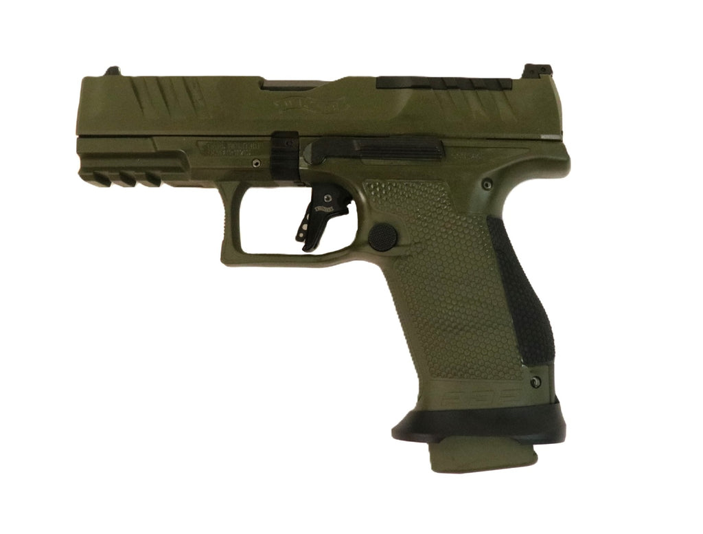 Pistole in Olivgrün, Modell: Heckler & Koch VP9.