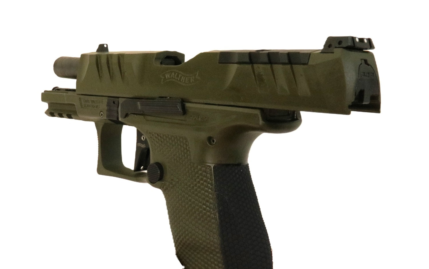 Walther Pistole in olivgrüner Farbe.