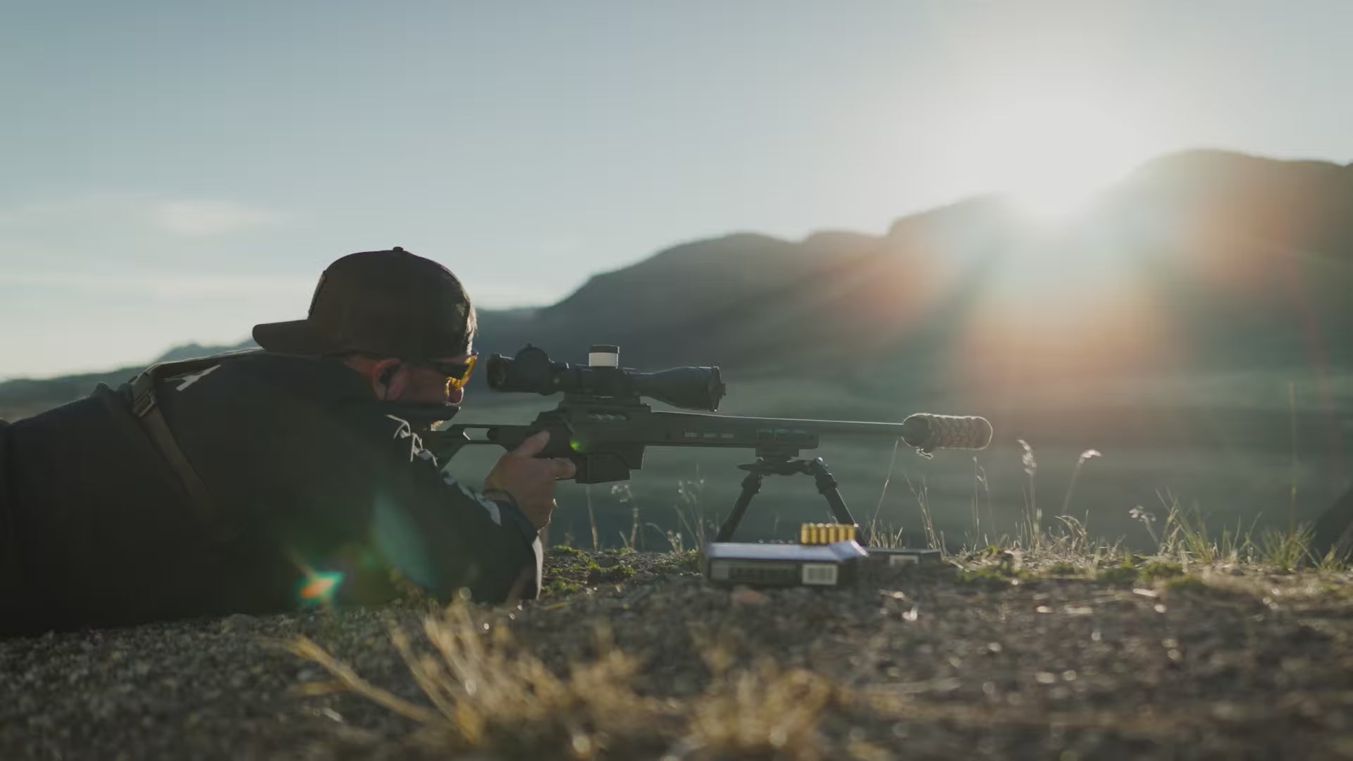 Video verschiedene Gewehre in der Natur in Aktion